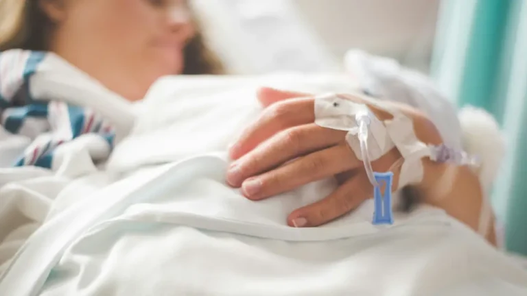 What to Wear in Hospital After Hysterectomy